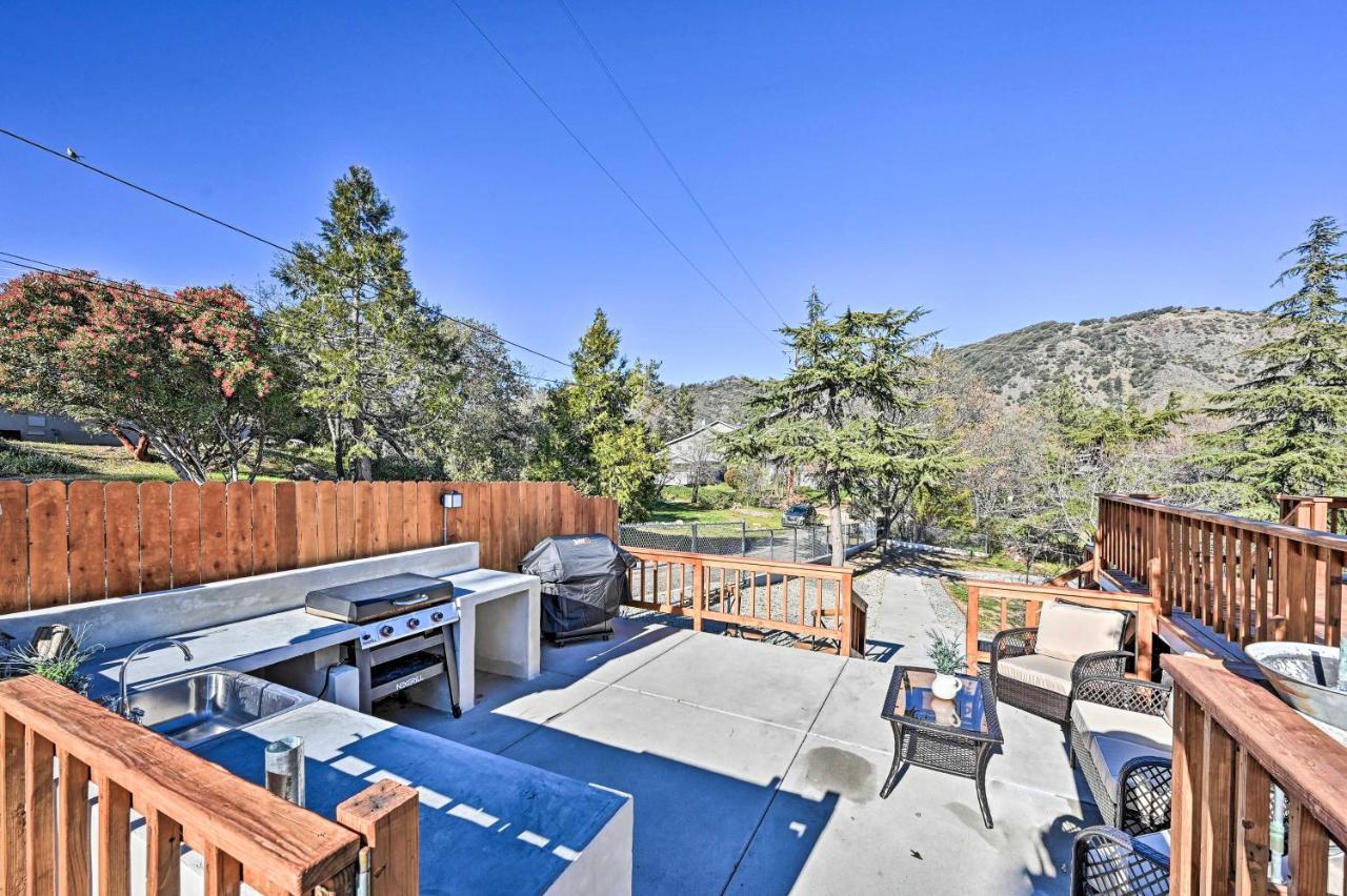 Inviting Julian Home With Scenic View And Hot Tub Exterior photo