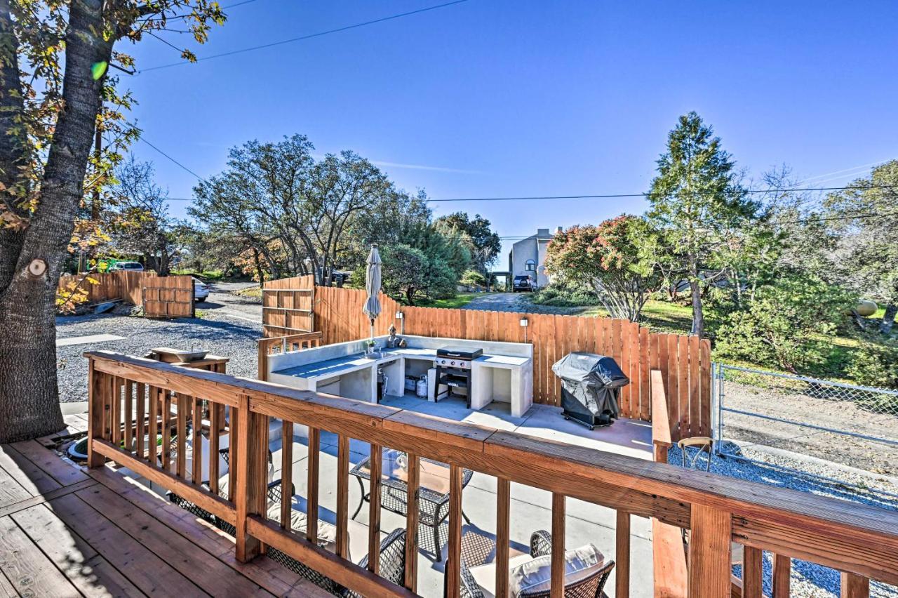 Inviting Julian Home With Scenic View And Hot Tub Exterior photo